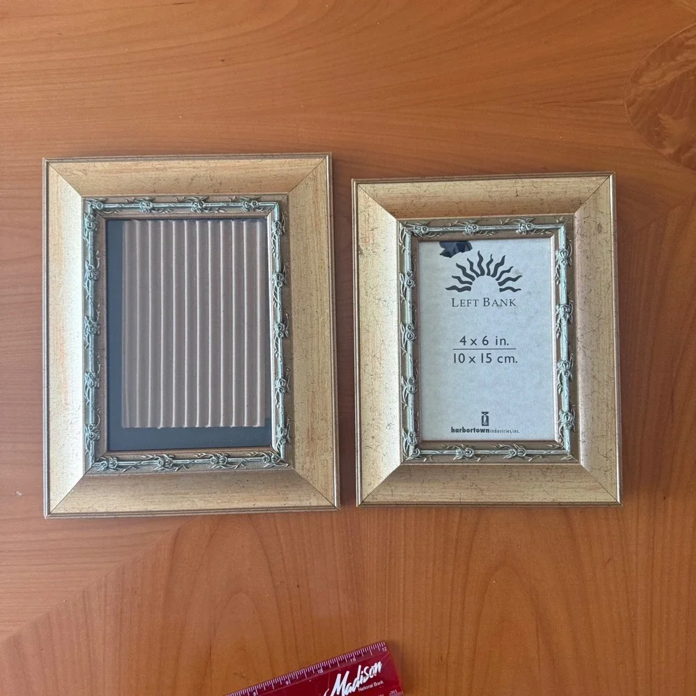 Harbor Town Left Bank Picture Frames 4x6 and‎ 5x7 Gold Ornate Set of 2